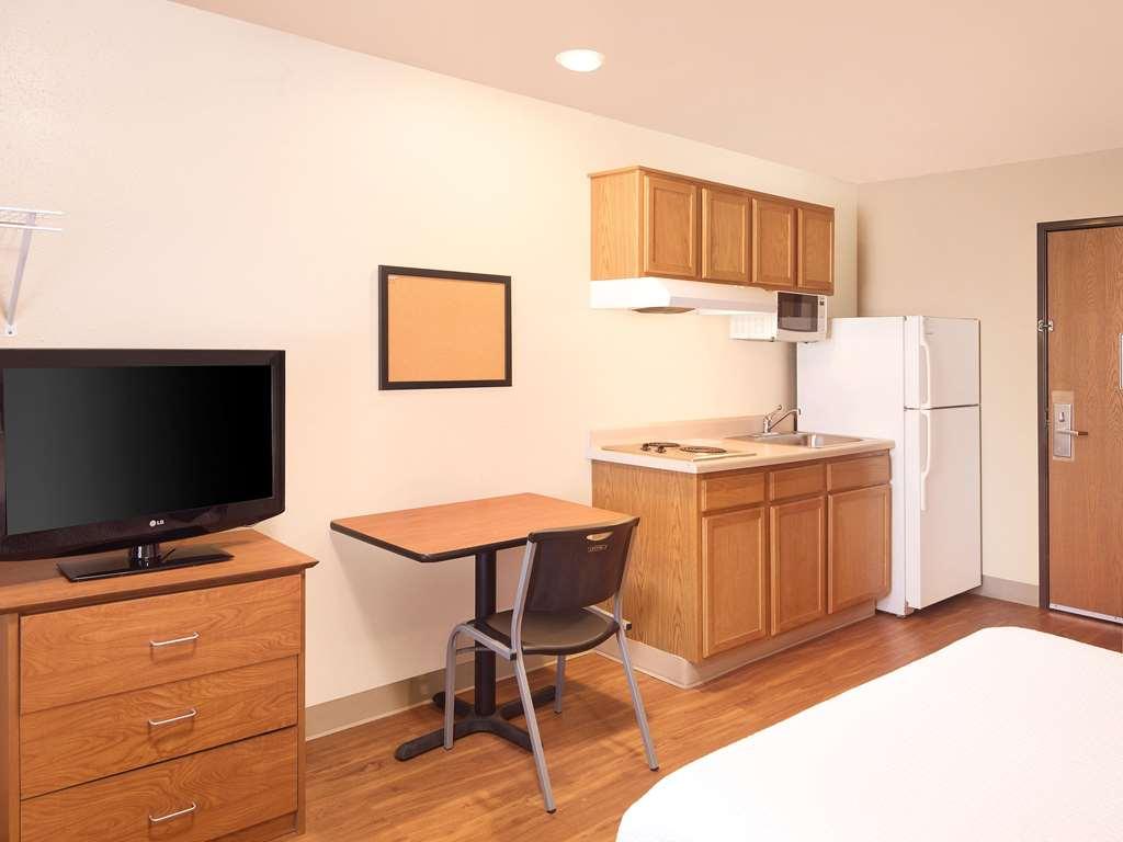 Extended Stay America Select Suites - Cincinnati - Sharonville Room photo